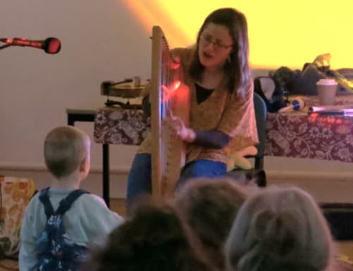 Mini Monday: Christmas Music Fun!