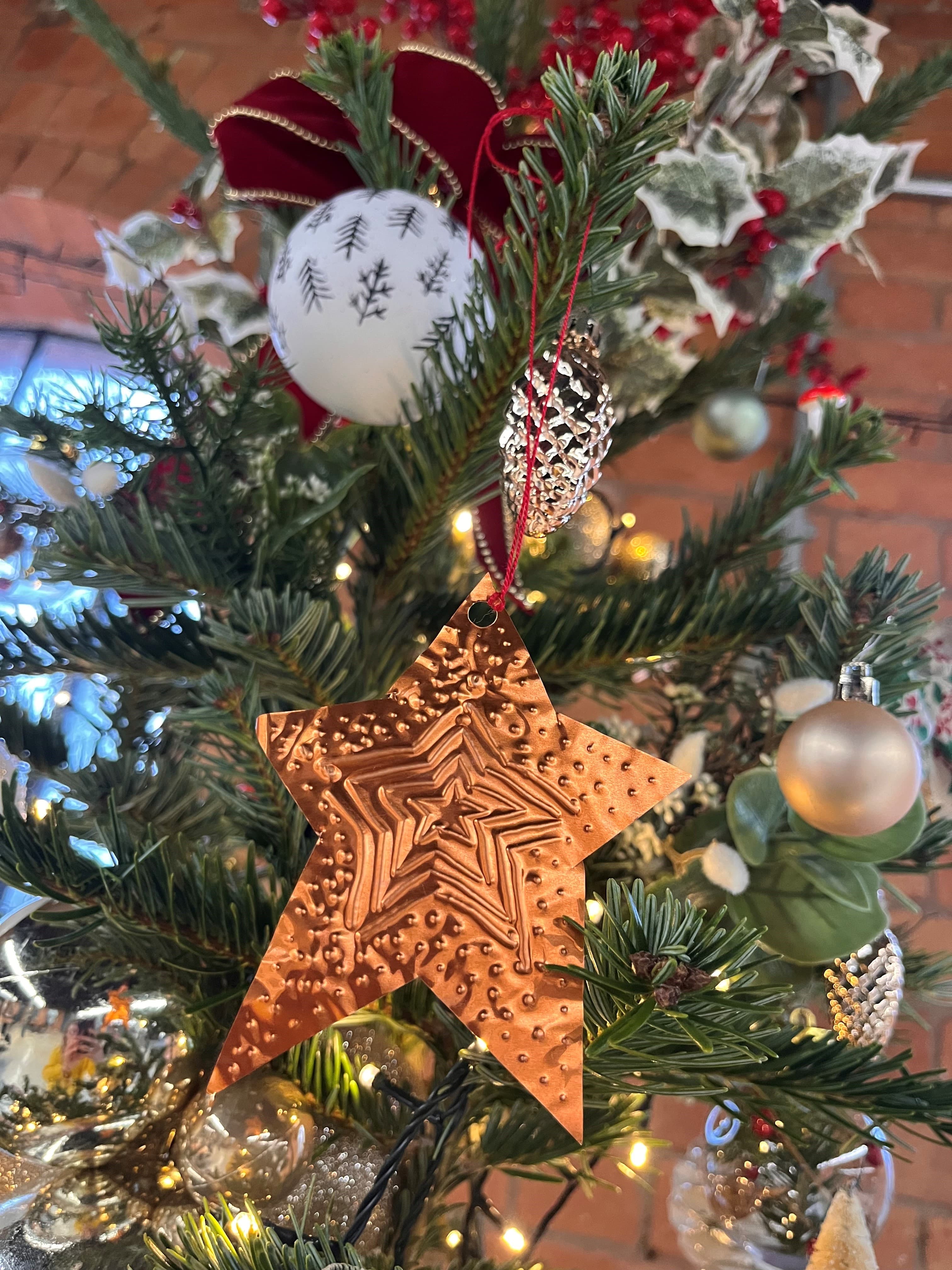 Family Fun - Festive Decorations