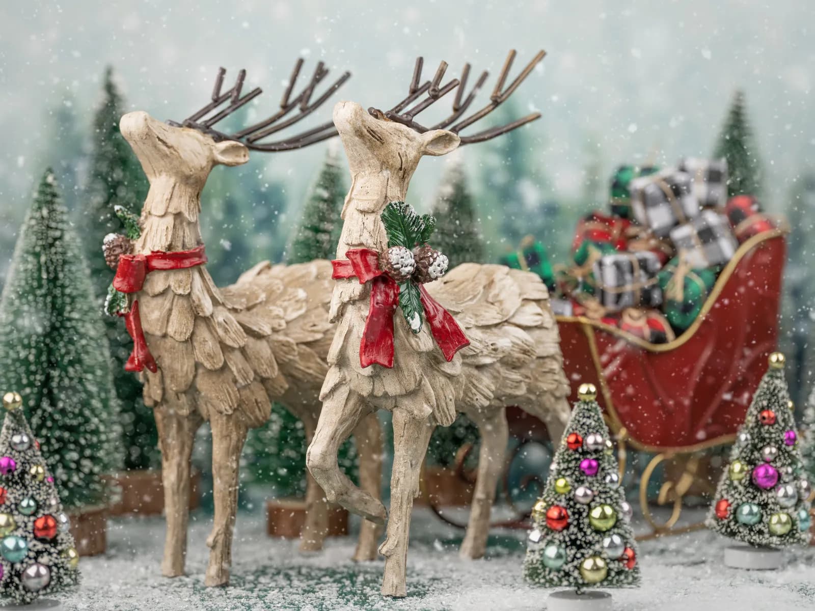 Santa Needs Your Help!
