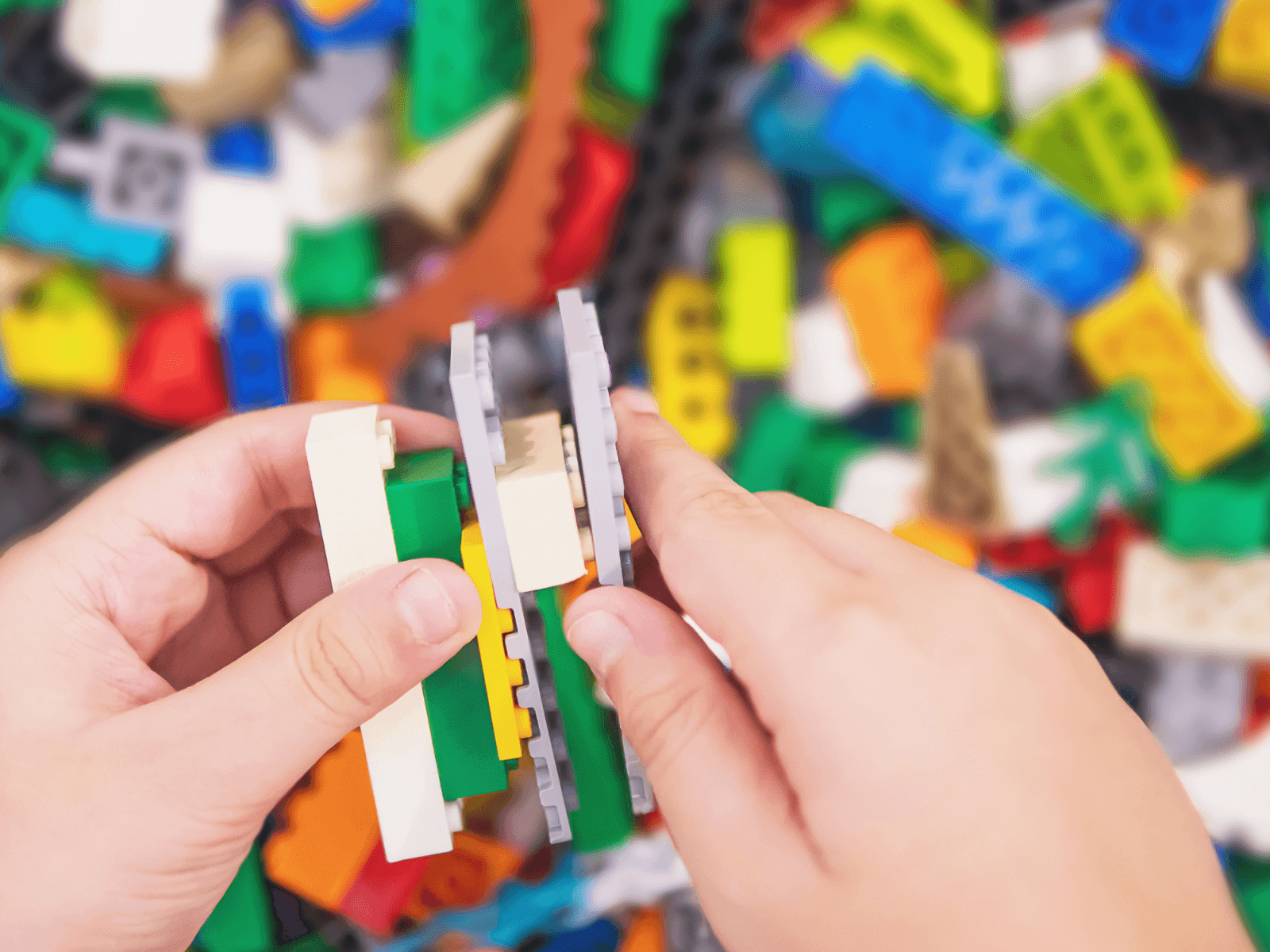Minecraft vs Lego | Carluke | Thursday